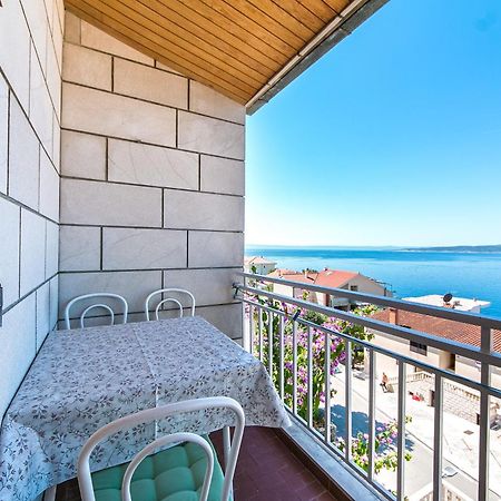Apartments And Rooms By The Sea Brela, Makarska - 2752 Ngoại thất bức ảnh