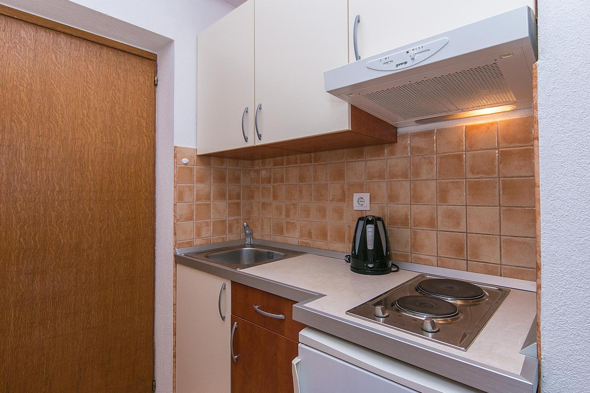 Apartments And Rooms By The Sea Brela, Makarska - 2752 Phòng bức ảnh