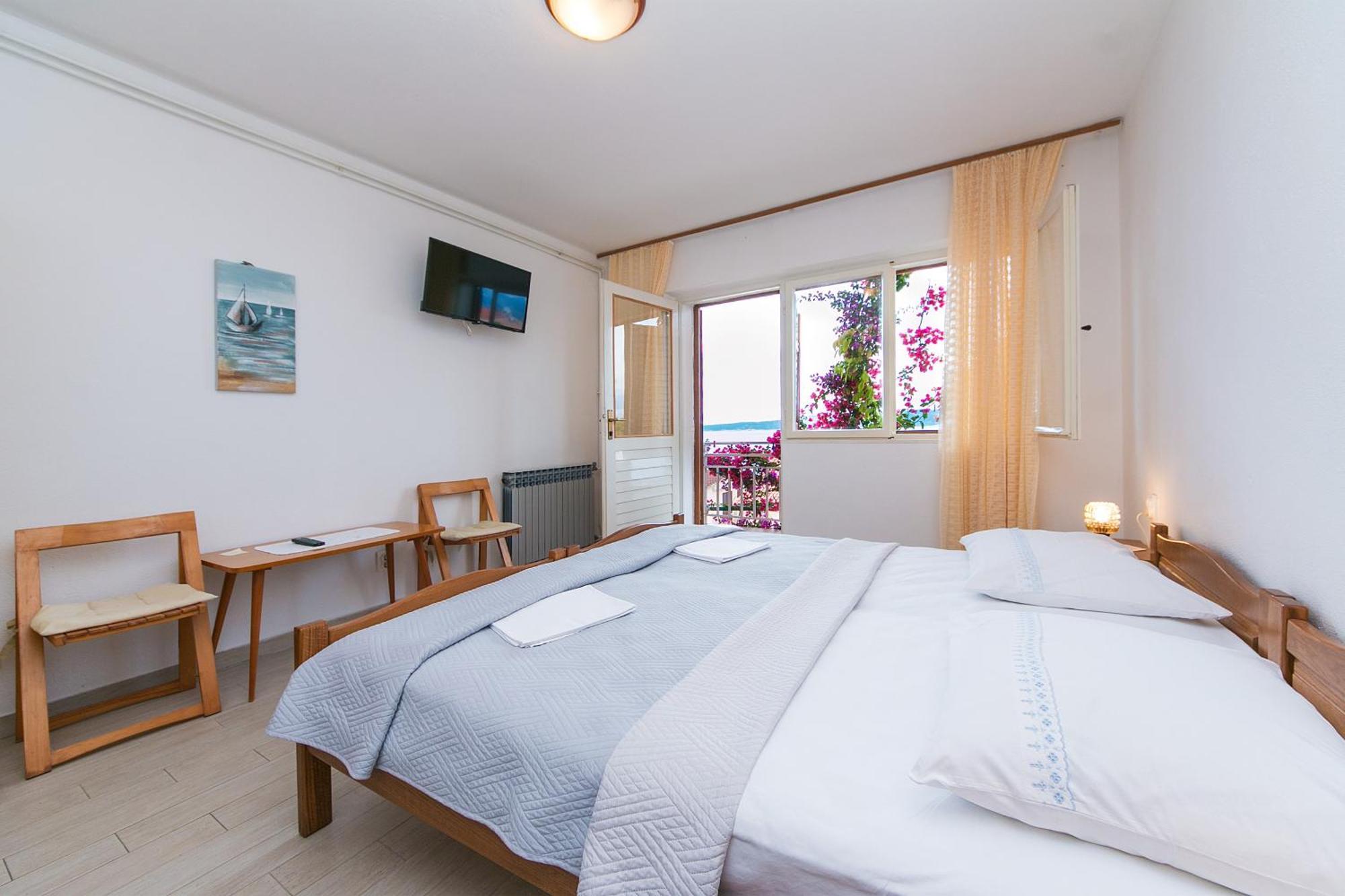 Apartments And Rooms By The Sea Brela, Makarska - 2752 Phòng bức ảnh