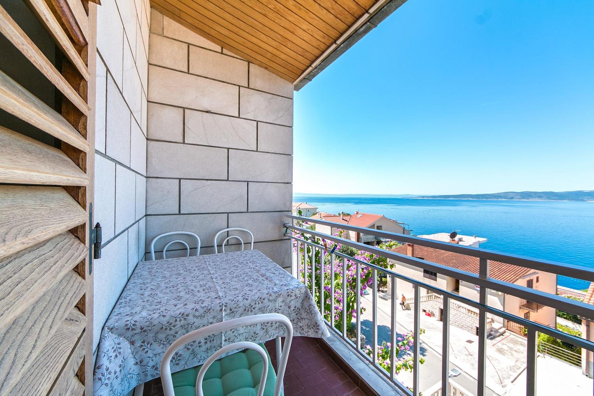 Apartments And Rooms By The Sea Brela, Makarska - 2752 Ngoại thất bức ảnh