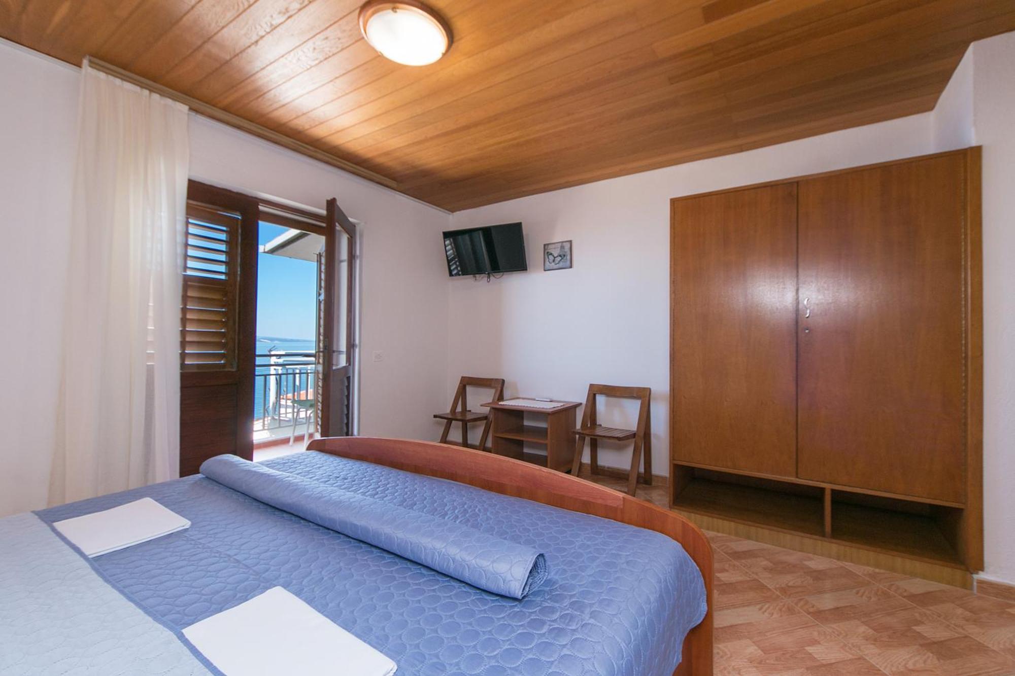 Apartments And Rooms By The Sea Brela, Makarska - 2752 Phòng bức ảnh