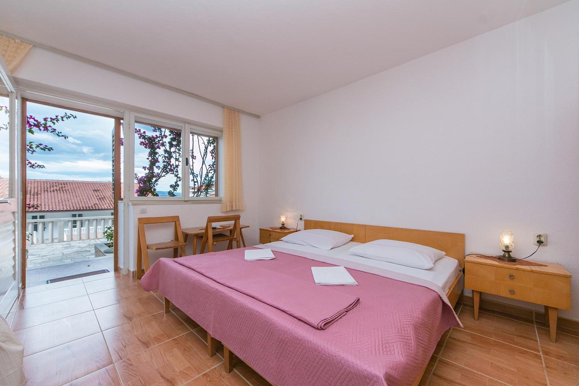Apartments And Rooms By The Sea Brela, Makarska - 2752 Ngoại thất bức ảnh
