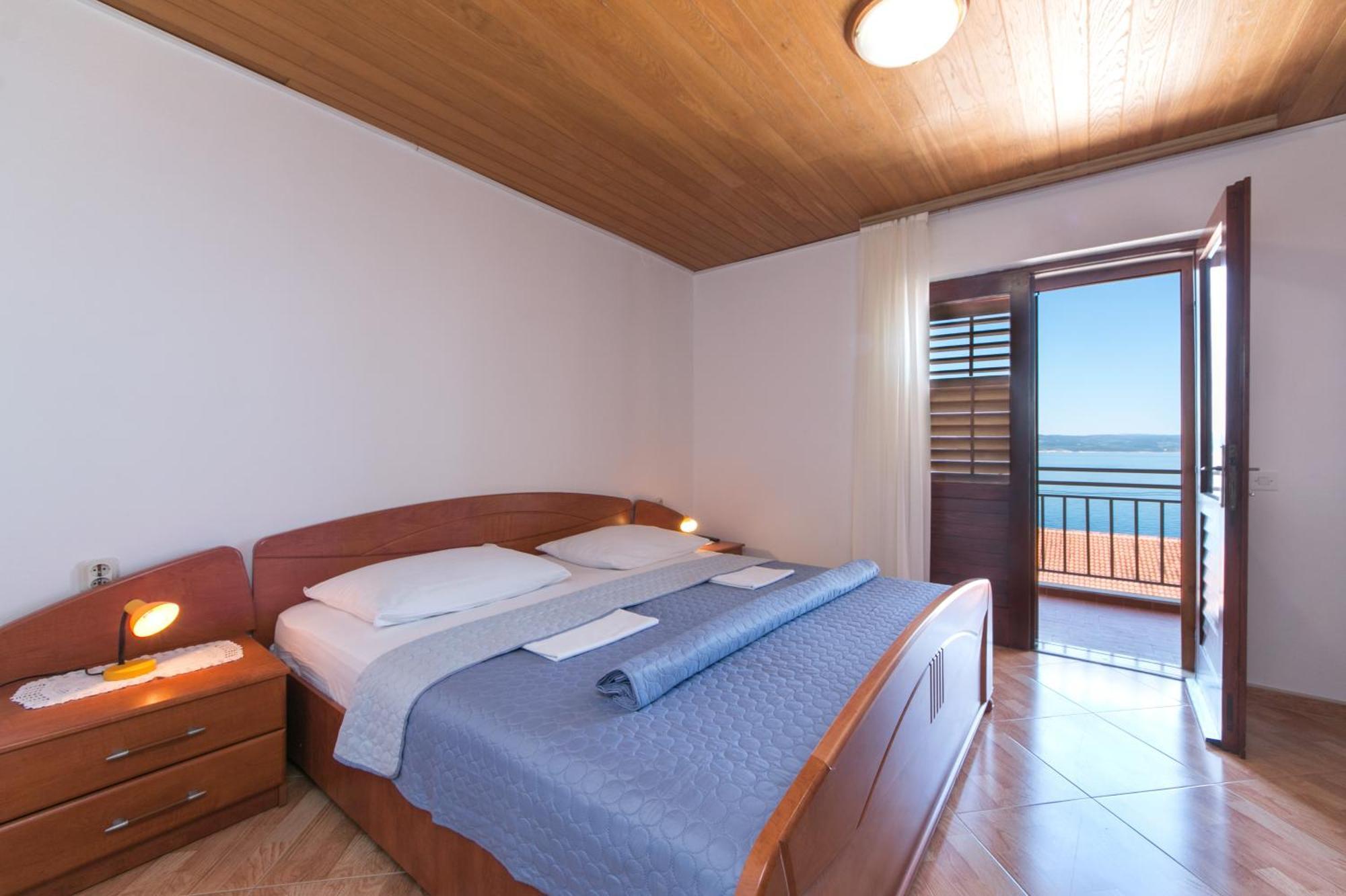 Apartments And Rooms By The Sea Brela, Makarska - 2752 Ngoại thất bức ảnh