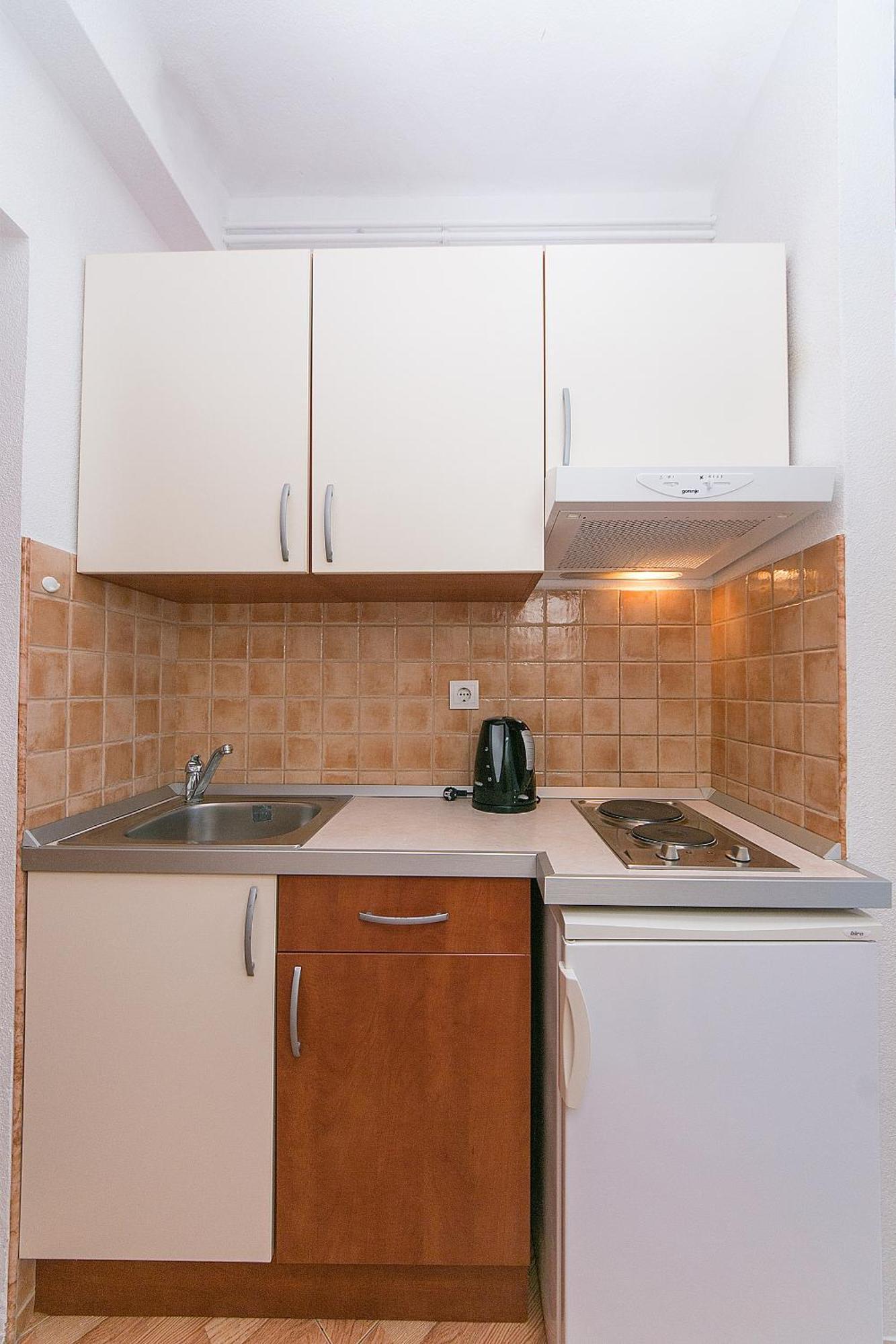 Apartments And Rooms By The Sea Brela, Makarska - 2752 Ngoại thất bức ảnh
