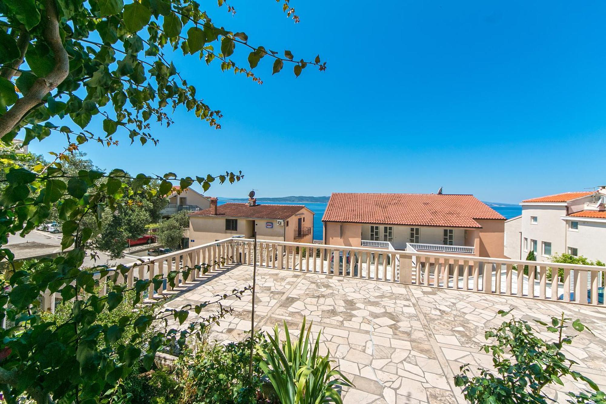 Apartments And Rooms By The Sea Brela, Makarska - 2752 Ngoại thất bức ảnh